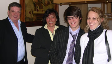 Mario mit seiner Familie